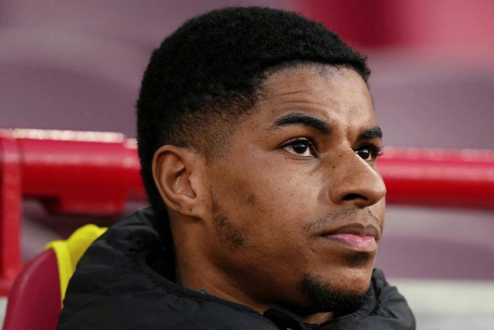 中欧体育-曼联今夏五将离队可获超1亿英镑，欧冠资格或再增收|巴塞罗那|马库斯·拉什福德|天空体育|拉什福德|安德烈·奥纳纳_新浪体育_新浪新闻